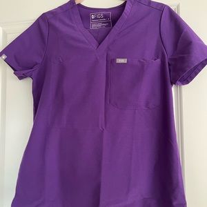 Washed. Never worn set Purple FIGS Catarina top w/purple Zamora jogger